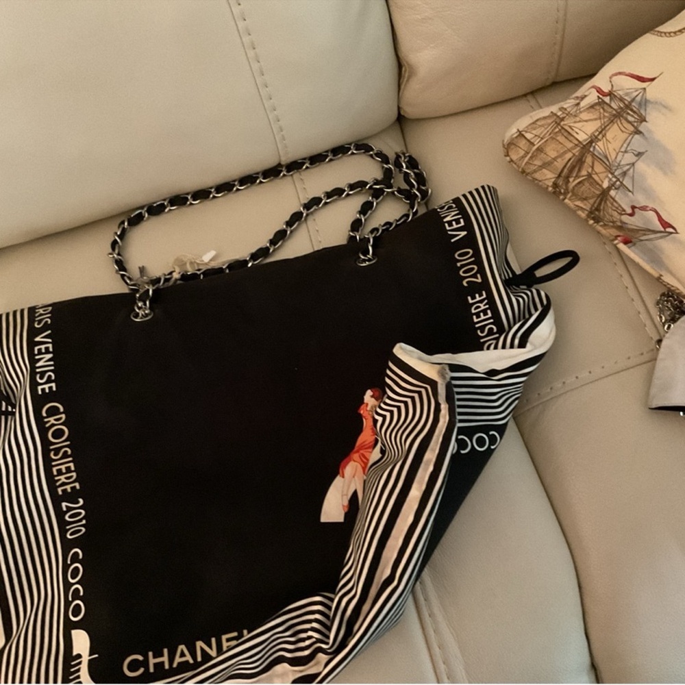 TRADED - Picture 5 of 15